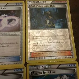 Pokemon Trainer Bundle:6 Cards 3 Reverse Holo