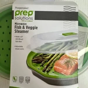 Progressive Prep Solutions Microwave‎ Fish & Veggie Steamer Adjustable Vents