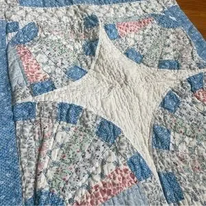 Quilted Standard Pillow Shams