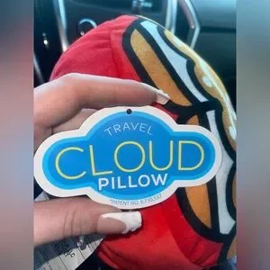 RARE HELLO KITTY GINGERBREAD CLOUD PILLOW STUFFY SQUISHY NEW WITH TAGS