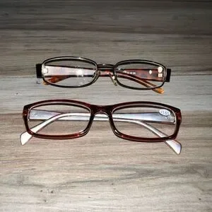 Reading Glasses +1.50 2 Pairs Lightweight Rectangular Unisex Slim Max studio