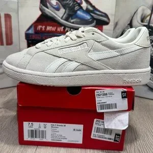 Reebok Club C Grounds UK Chalk Sand Beige Women Casual Shoes Sneakers 7.5 8.5