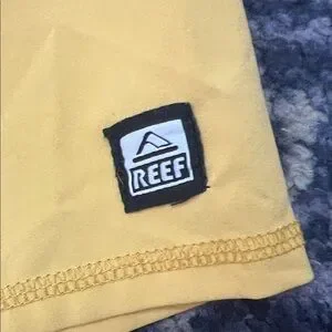 REEF Mens Carson Pineapple 4-Way Stretch 20" Board Shorts Gold Size 30