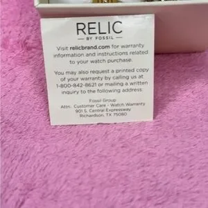 Relic By Fossil Womens Queen S Court Gold Metal Watch W/Crystal Accents Gift Set