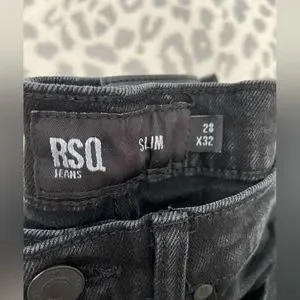 RSQ Black distressed Skinny Jeans 28/6