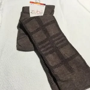SALE. BUY 5/$10. . NWT Girls Knee Socks Sz 10