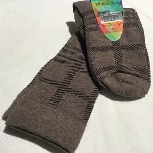SALE. BUY 5/$10. . NWT Girls Knee Socks Sz 10