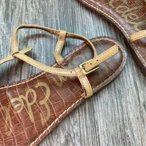 Sam Edelman Tan And Brown Patented Leather Sandals Thong Style Side Buck…