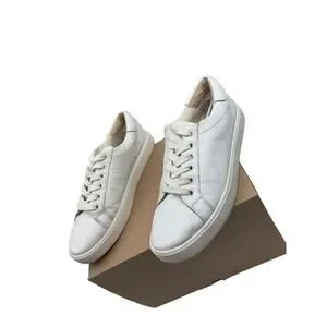 Sam elderman sneaker