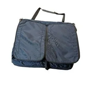 Samsonite garment travel bag in good condition