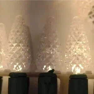 Santa's Best 50-count C6 Faceted Bulb Plug-in Light Strand White