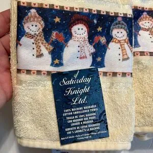 SATURDAY KNIGHT LTD Cream Blue Snowman Bath Hand Towel Decorative NWT Winter