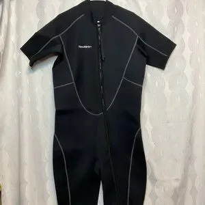 SeaSkin Mens 3xl Wet Suit Shorty