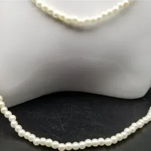 Seed pearly Beaded Necklace Elegant Finery jewelry. N131