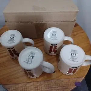 Set Of 4 Coffee Hot Coco Mugs Folk Art Christmas Santas Debbie Mumm
