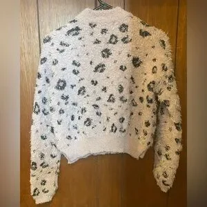 Shaggy Leopard Sweater Top