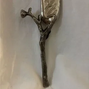Silver Leaf Design Knife