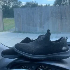 Sketchers Air Cooled Memory Foam Black Slip-On Sneakers USED
