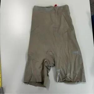 Spanx Nude Simplicity Mid Thigh Shaper Shorts. Size Large