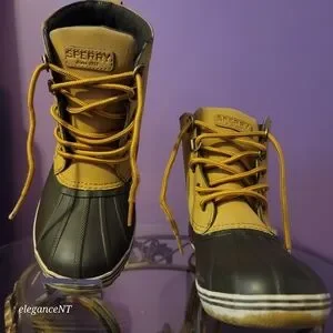 Sperry Little Boy's Bowline Tan Duck Boots Sz: 3M
