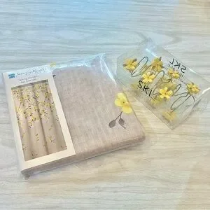 Spring Garden Fabric Shower Curtain and Matching Floral Hooks NIP