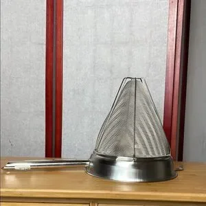 Stainless Silver Steel Commercial Grade Mesh Kitchen Strainer