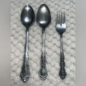 Stainless Steel Silverware Flatware Japan Dinner Spoons/Dinner Fork Floral