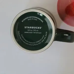 Starbucks 2020 Holiday Collection 2 Christmas Coffee Tea Cups Mugs 10 OZ NWOT
