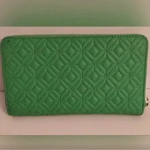 Steve Madden Green And Black Wallet