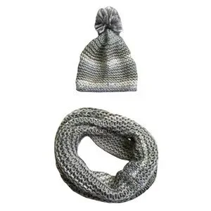 steve Madden Hat Scarf Set Knit Crochet 2pcs Bundle Set