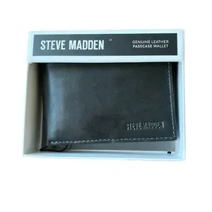 Steve Madden Leather Wallet