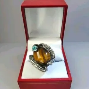 STS Cosmic Yellow Tiger's Eye Austrian Crystal Solitaire Ring In Stainless Steel