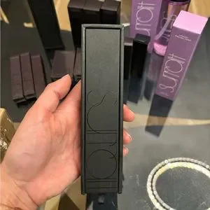 Surratt Beauty Artistique Classique Shadow Brush Petite