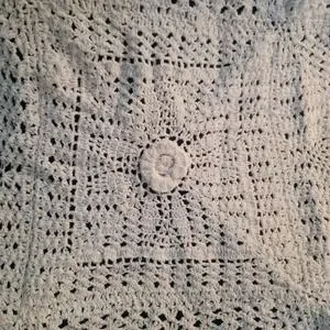 Tablecloth Crocheted Boho Kitchen Dining Room Vtg Looking Granny Square 46x60