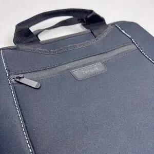 Targus Laptop Bag 12" Slipskin Sleeve With Hideaway Handles Black Small
