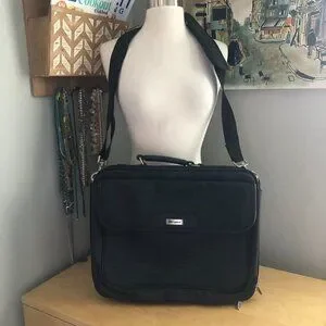 Targus Traditional Notepac Case Messenger Bag Fits 15.6-Inch Laptop - NEW
