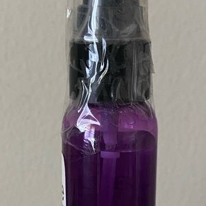 The All Natural Face Shadow Primer Finishing Mist