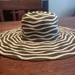 The Hats Company Filippo Catarzi 100% Paper Hat