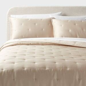Threshold - Full/Queen Luxe TENCEL Lyocell Comforter and Sham Khaki