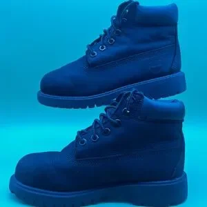 Timberland black leather boots
