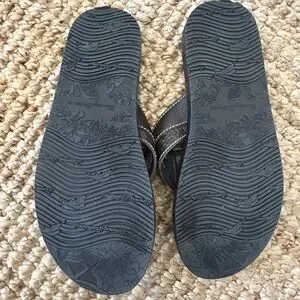 Tommy Bahama Leather Anchors Astern Thong Flip Flop Sandals BROWN Size 9