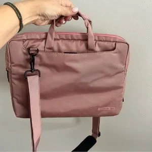 Tucano Soft Pink Laptop Bag Called “Workout Cable Out” Good Condition