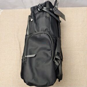 Tumi Voyageur Women's Backpack - Black Tactical Nylon 22L Commuter