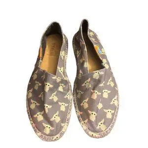Ubuntu Star Wars The Child Grogu Mandalorian Slip On Espadrilles Women’s Size 10