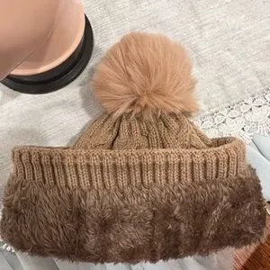 UGG Kids' Brown Cable Knit Pom Beanie
