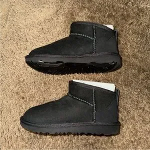 UGG Kids' Classic Ultra Mini Boots