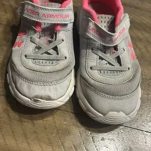 Under Armour And Roxy Play Sneakers LOT Size 10 Toddler