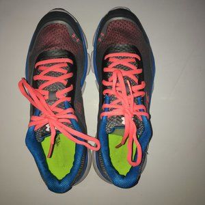 Under Armour Micro G Assert Running Size:9