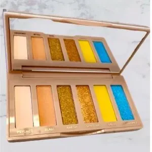 Urban Decay Smiley Mucho Happy Eyeshadow Palette NIB