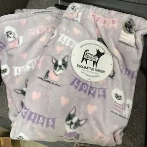 Valentine Dogs Lavender Plush Throw Blanket Frenchies Poodles Pugs Lab 50x70 NWT